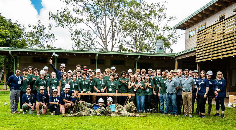 Large group photo of campers