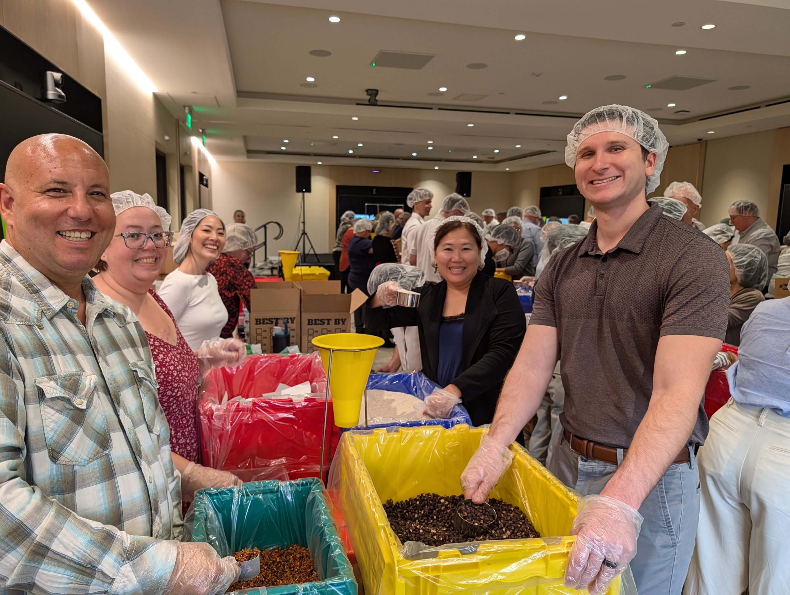 people making meal kits