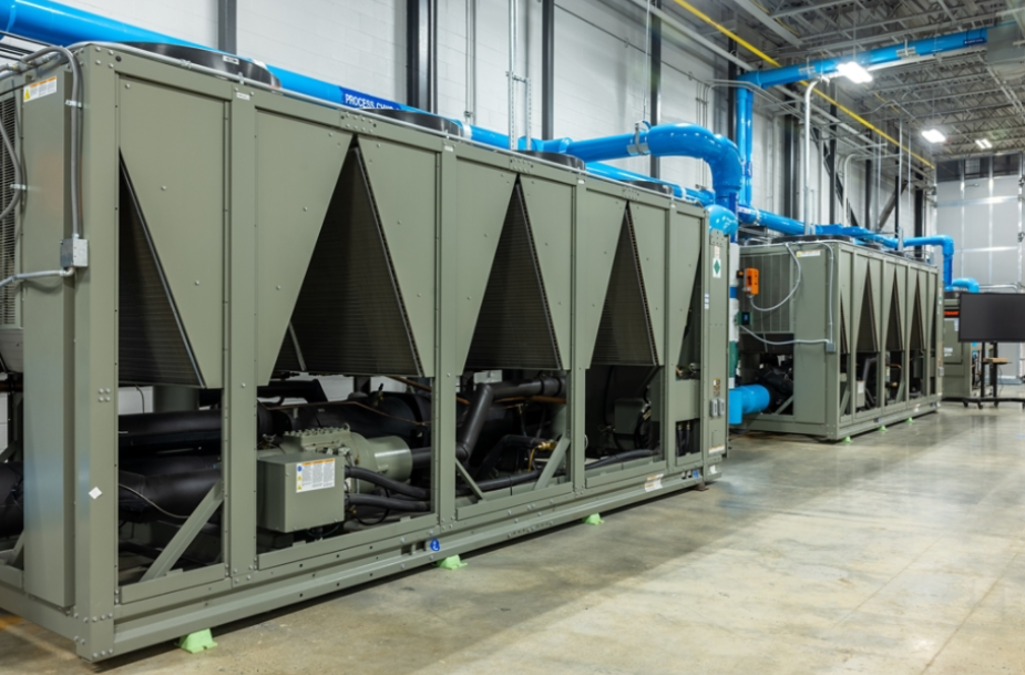 Air-cooled chillers staged for hands-on training