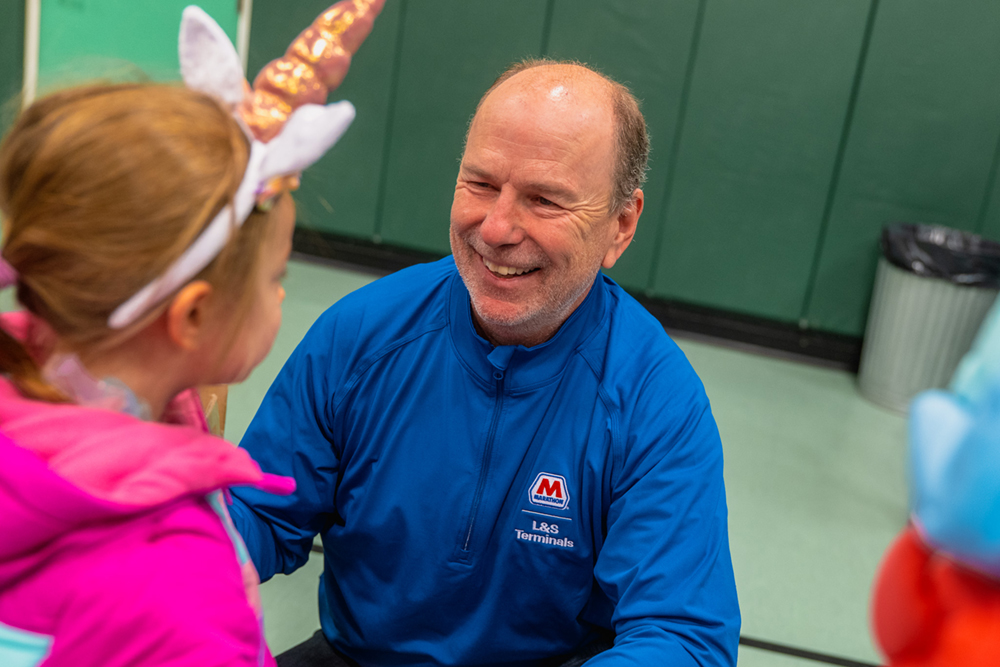 Marathon employee volunteer
