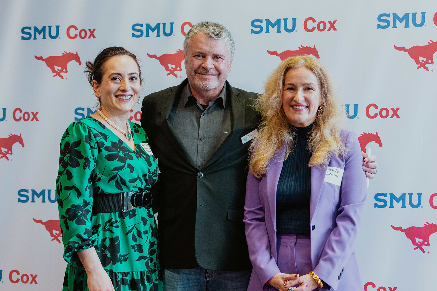 (From left to right) Anna Mamminga of Mary Kay Inc., Bill Chinn of The DEC Network, and Virginie-Naigeon Malek of Mary Kay Inc. at Southern Methodist University’s James M. Collins Executive Education Center during the 11th Annual State of Entrepreneurship Awards.