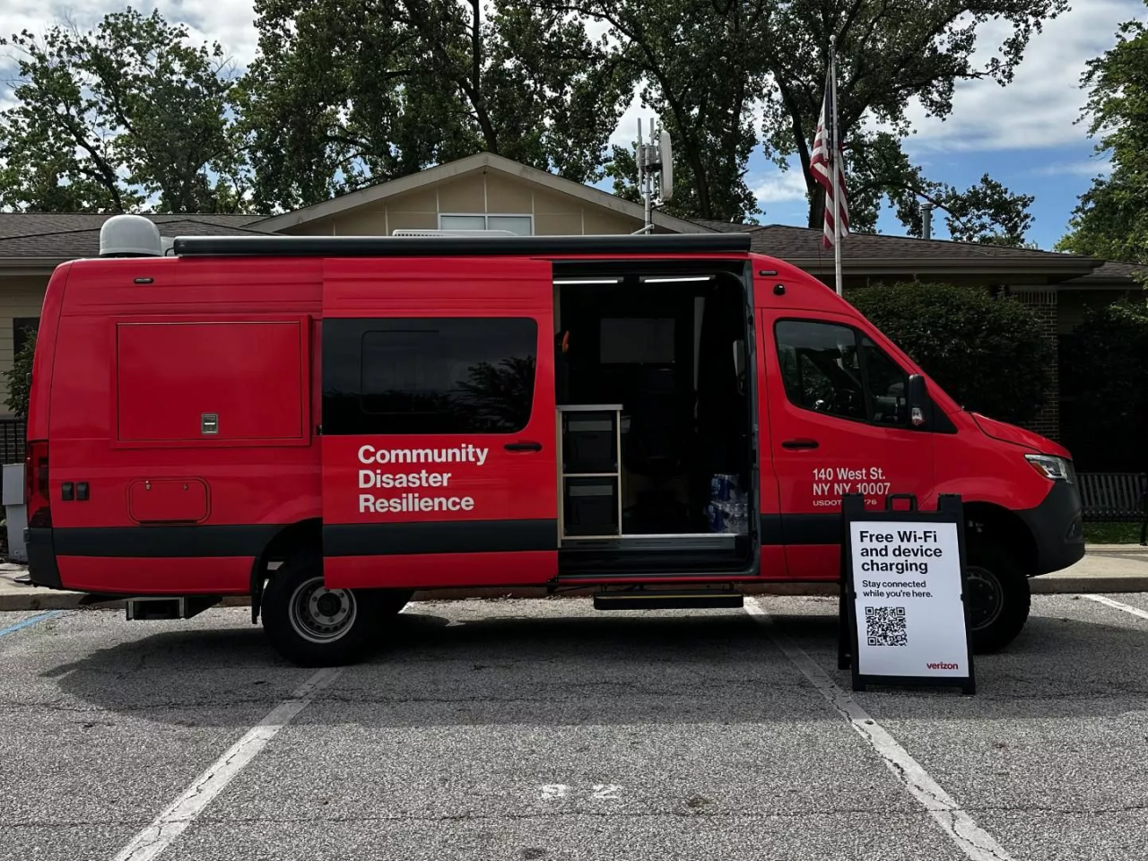 Verizon's Community Disaster Resilience truck