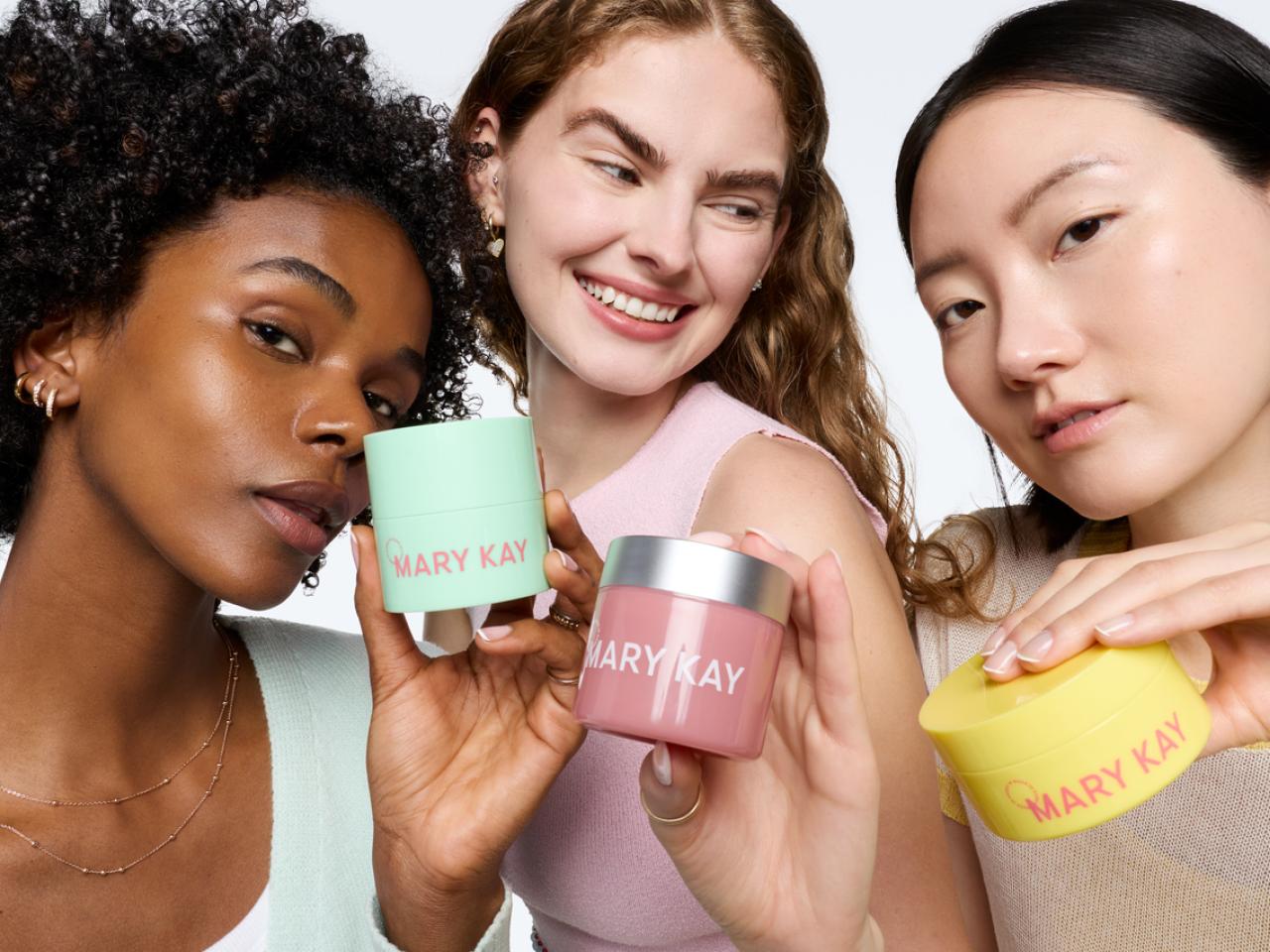 Mary Kay's Special Edition K-Beauty Texture Edit is a trend-forward collection which includes three Korea-made products: the Mary Kay® Melt-In Cleansing Balm, Mary Kay® Snail Gel Face Patches and Mary Kay® Collagen Moisturizing Gel. (Image Credit: Mary Kay Inc.)