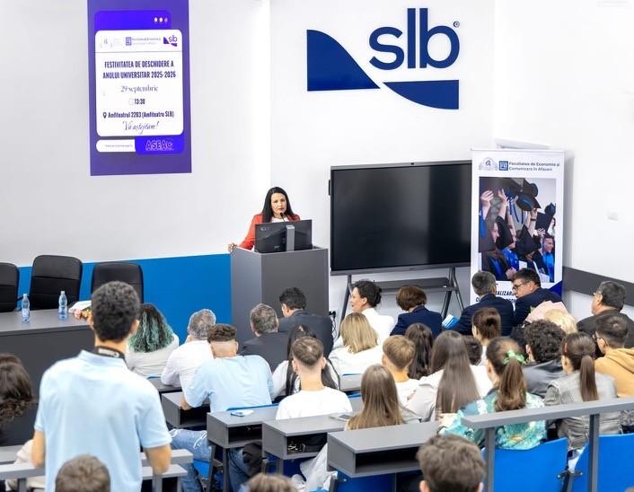 classroom of students and lecturer