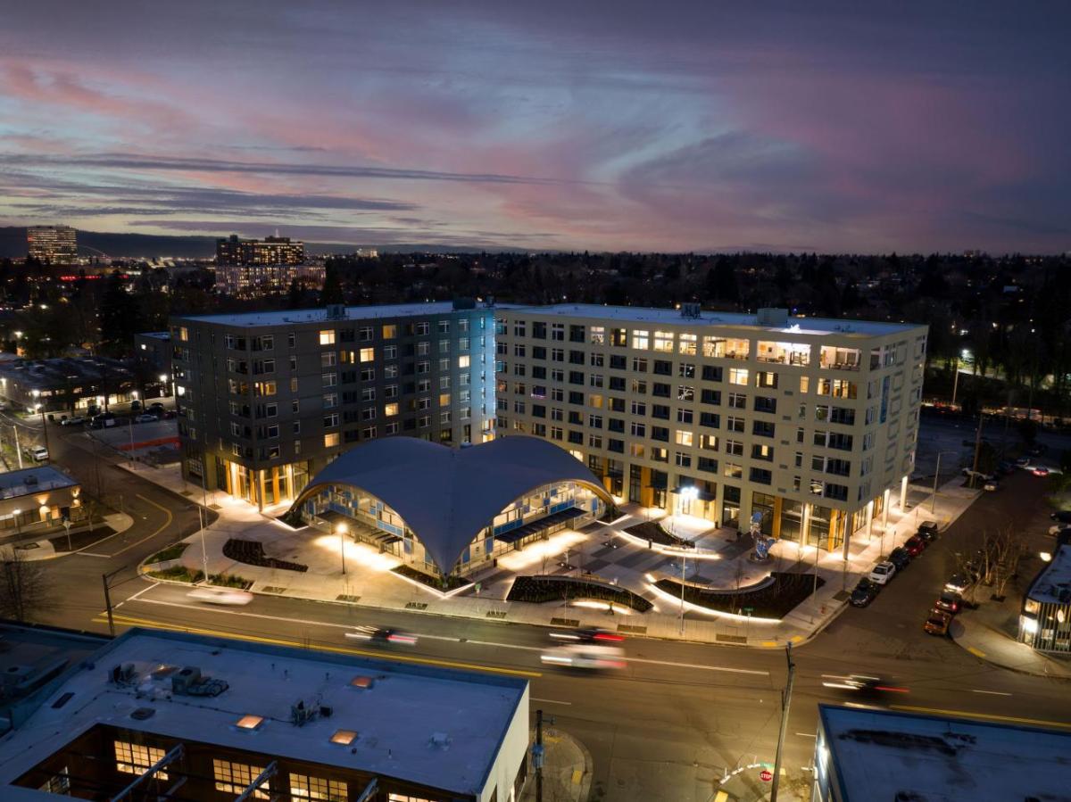 MetLife invested in Splash Apartments, a multi-family property that has earned recognition for its highly efficient approach to water heating and energy management.