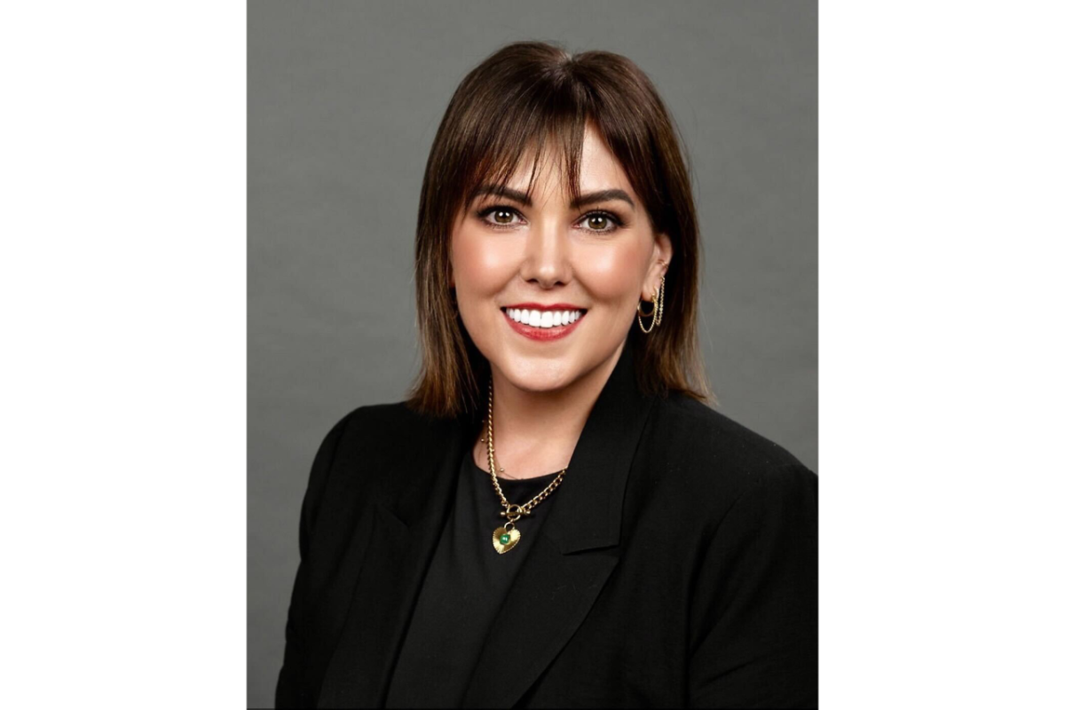 Kara Schlageter headshot