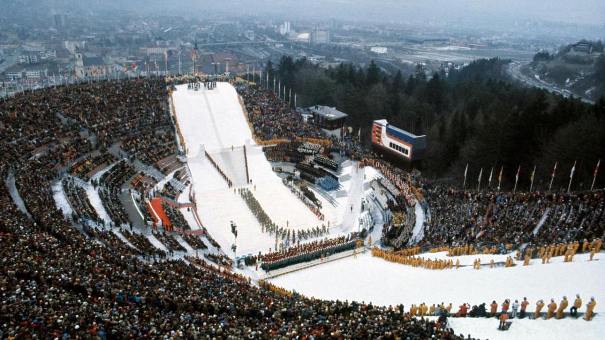 Large winter sports stadium