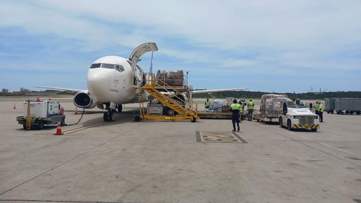 Humanitarian aid is loaded onto a cargo aircraft at Air Cargo Hub Punta Cana before departing for Caracas as part of a collaborative relief effort supporting communities affected by the earthquakes in Venezuela.
