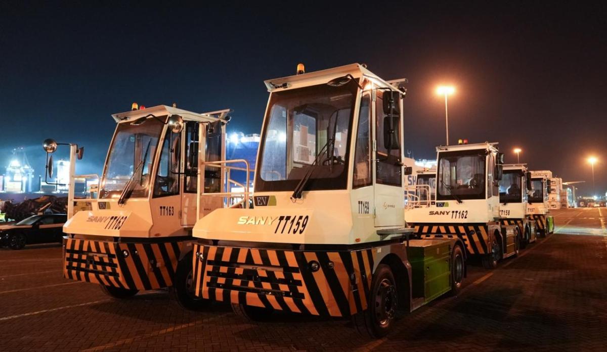 Seven 100% electric Internal Transfer Vehicles at DP World's San Antonio terminal in Chile, supporting the electrification of port operations.