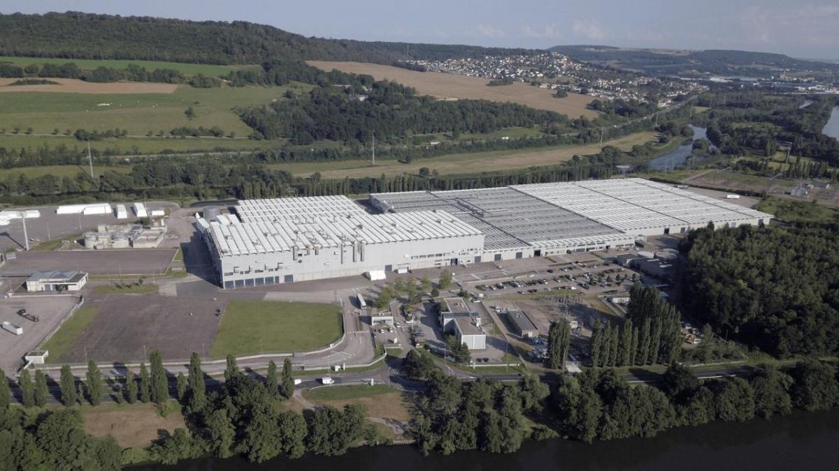 aerial view of large building