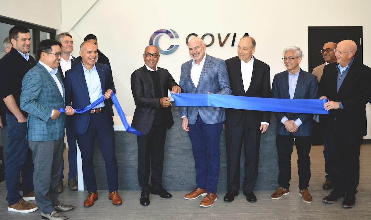 ribbon cutting