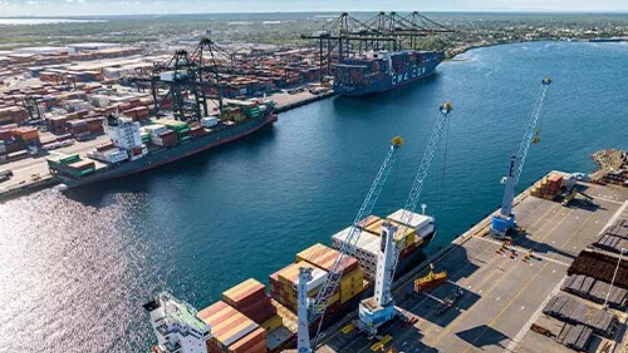 Shipping port