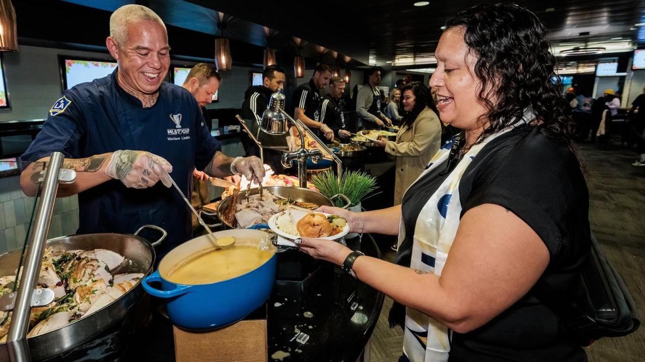Guests at the 22nd Annual Foundations’ Feast were welcomed with hearty plates of turkey, mashed potatoes, green beans, cornbread, and an array of desserts.