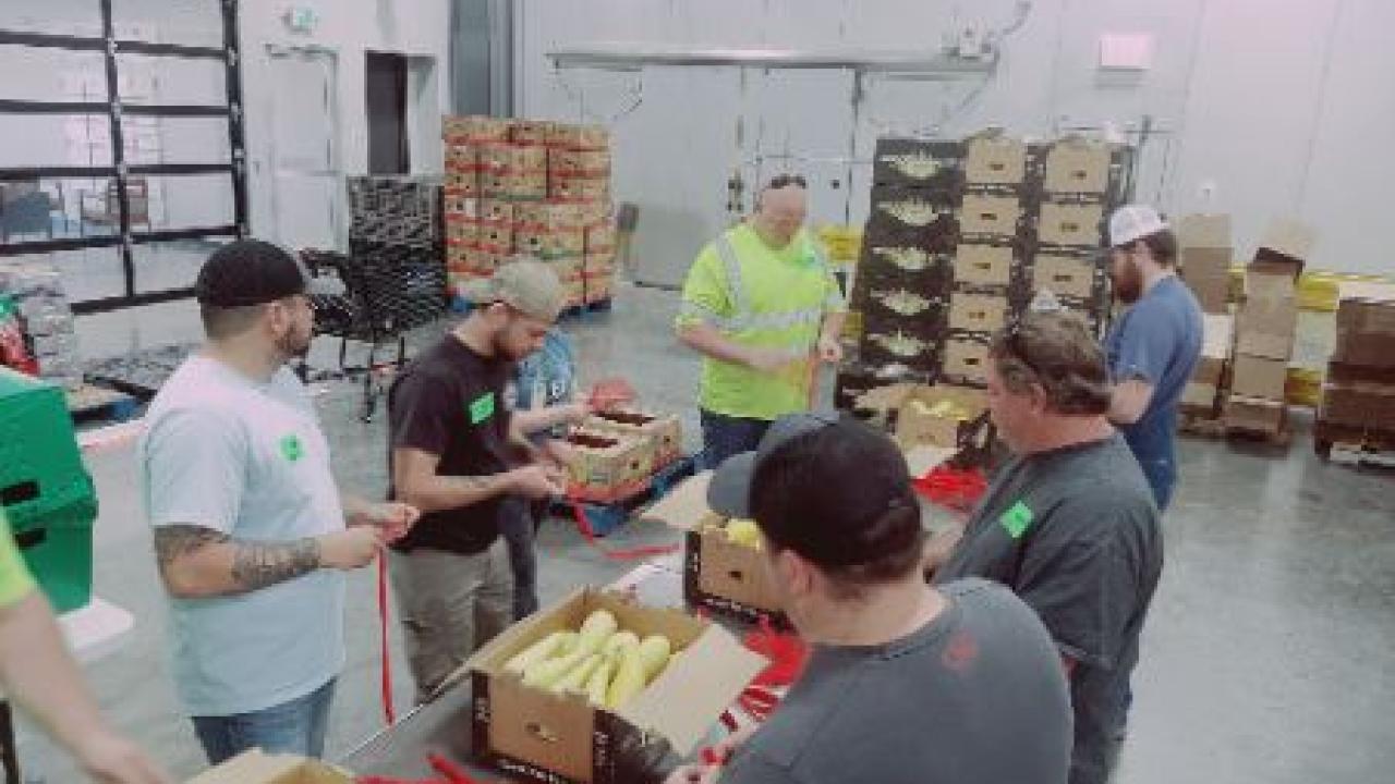 a group of Covia employees volunteering