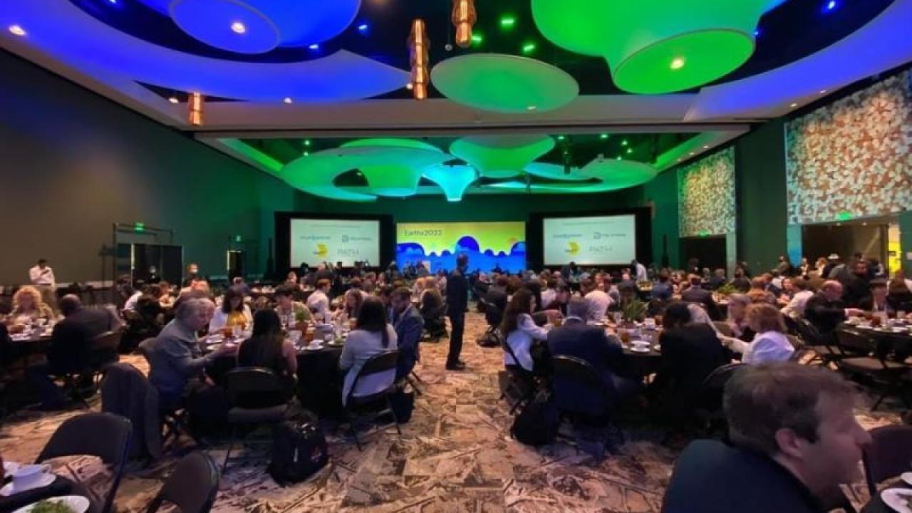 Ballroom of people attending the EarthX conference