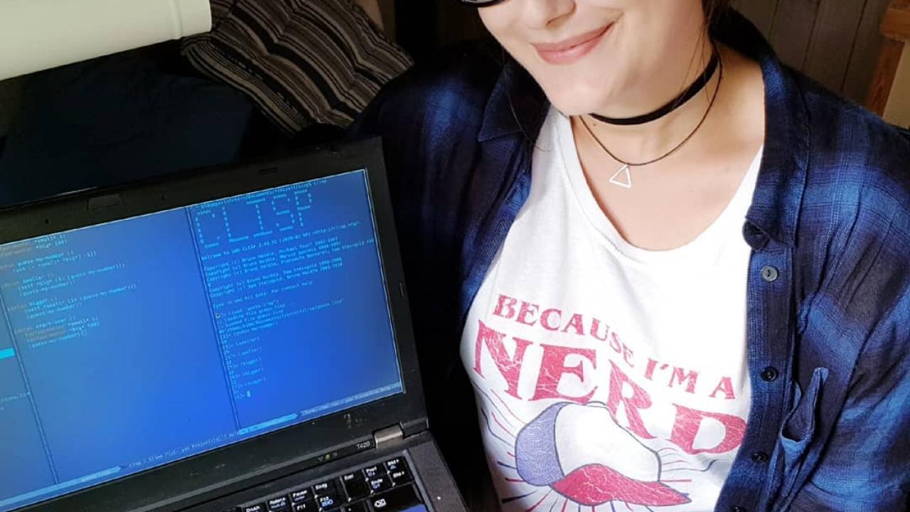 Person showing their laptop