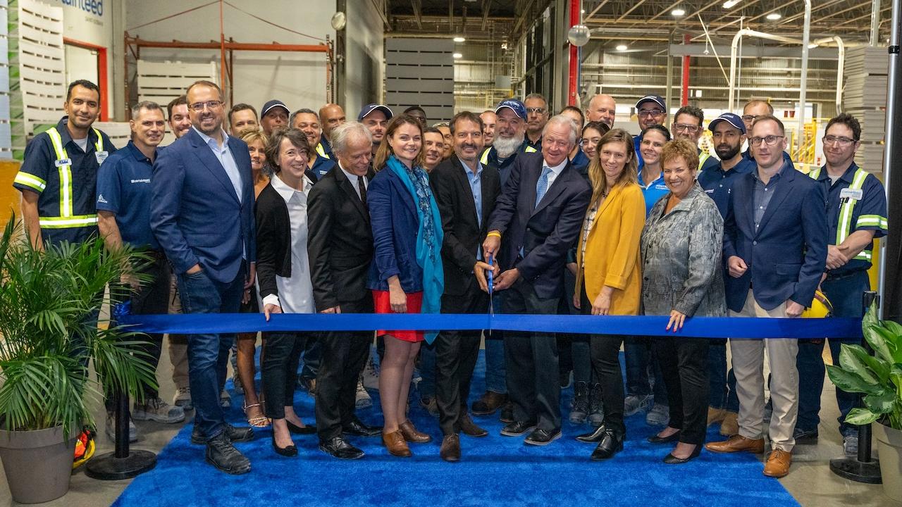 Ribbon cutting at the Saint-Gobain CertainTeed facility, Montreal.