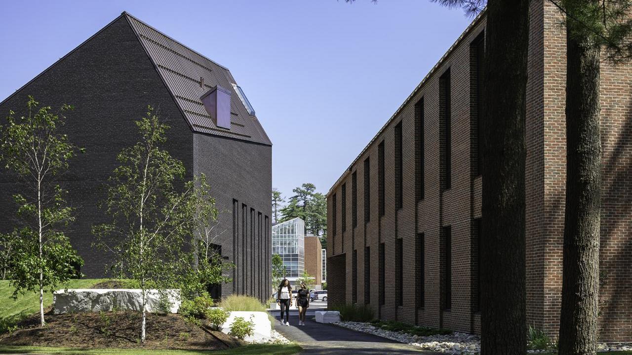 Bowdoin College - Between Mills Hall & Gibbons Center for Arctic Studies