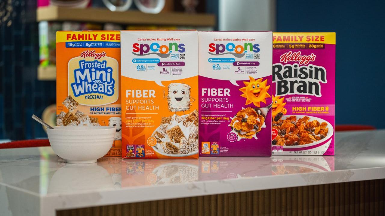 The front and back of Frosted Mini-Wheats and Raisin Bran Spoons Packaging