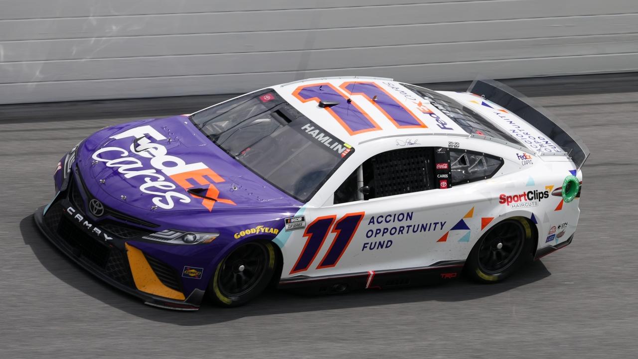 FedEx 11 race car