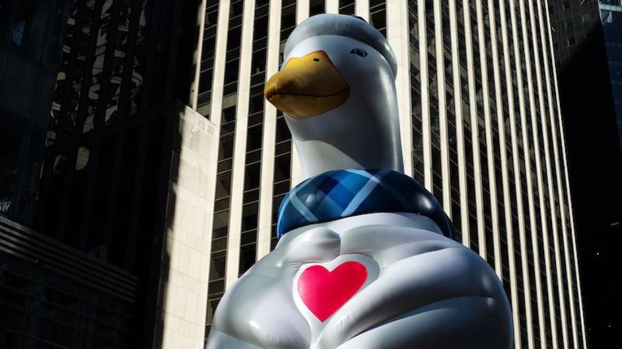The Aflac duck balloon at the 2018 Thanksgiving parade in New York.
