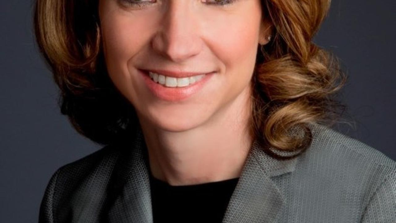 Headshot of Aimee Gregg