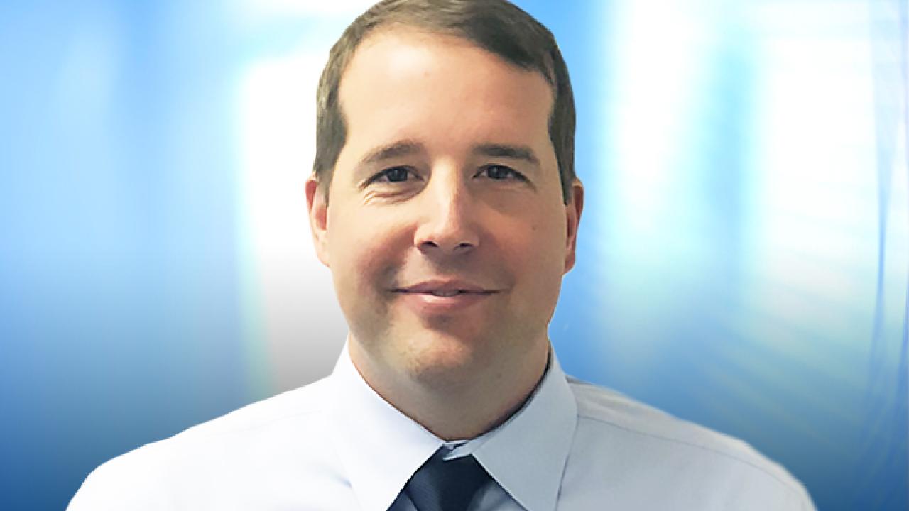 Bill Bratt headshot