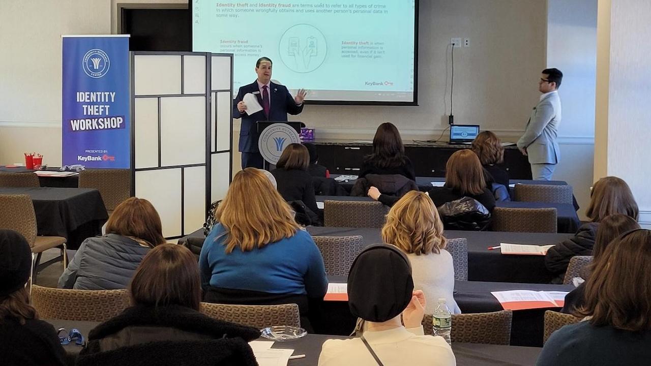 KeyBank’s Gary Wawrzycki shares tips for preventing identity theft and fraud to an audience at Community Outreach Center in Monsey, N.Y.