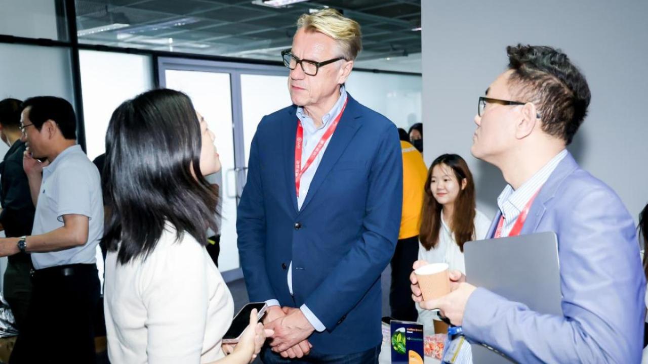 Colin Browne, CEO, Cascale at the Manufacturer Forum in Shanghai