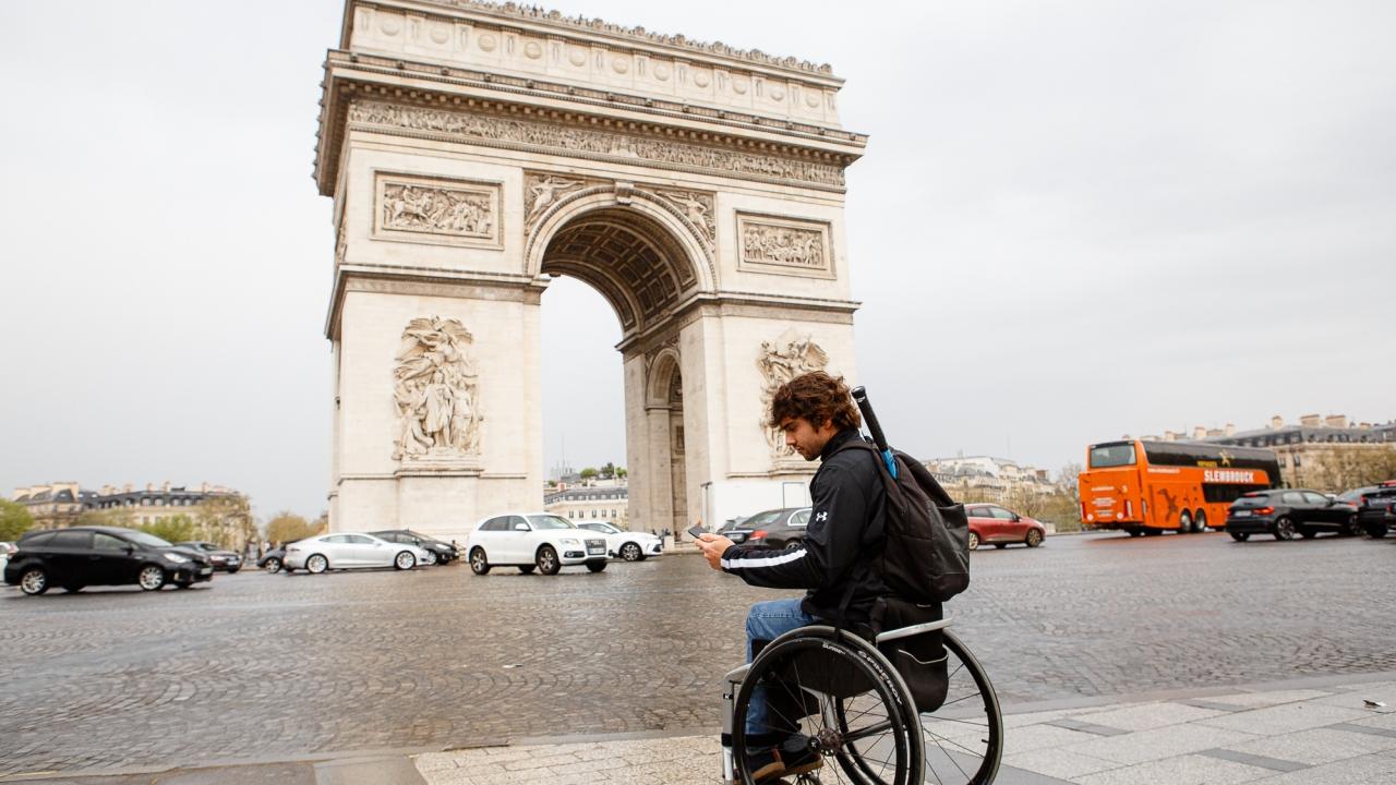 Dani C in Paris