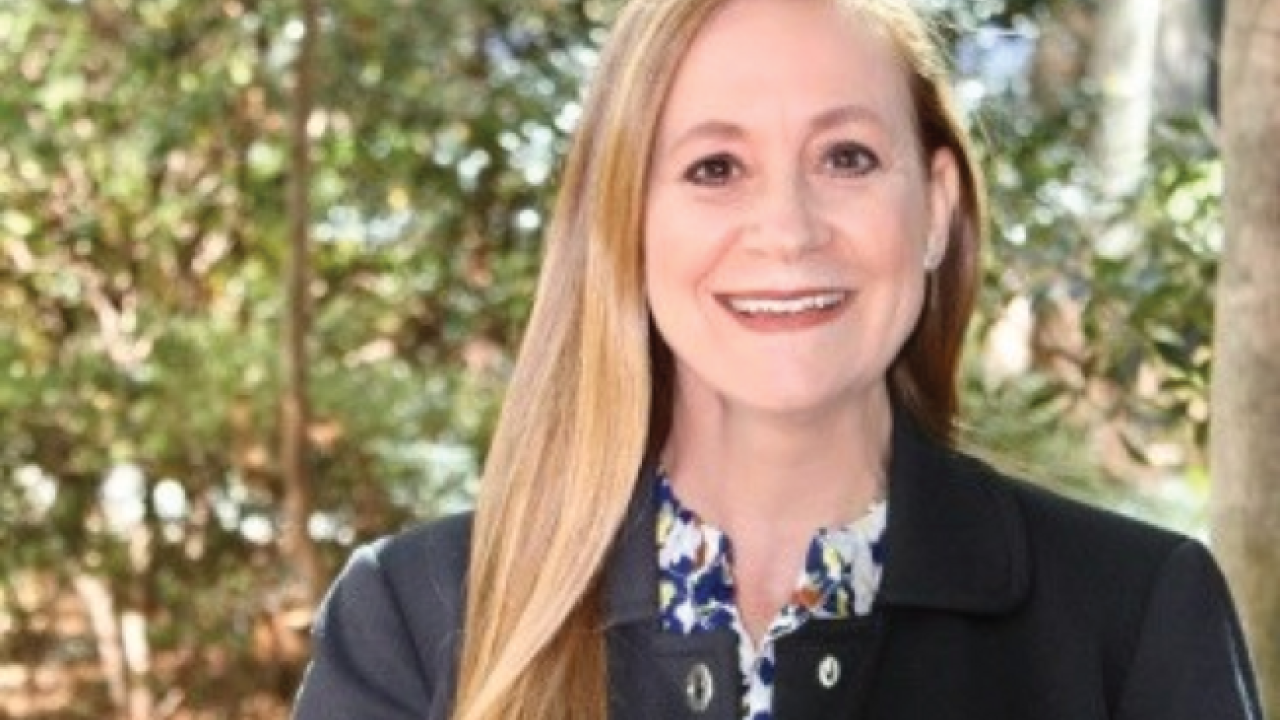 Dr. Alissa Campbell Shaw outside