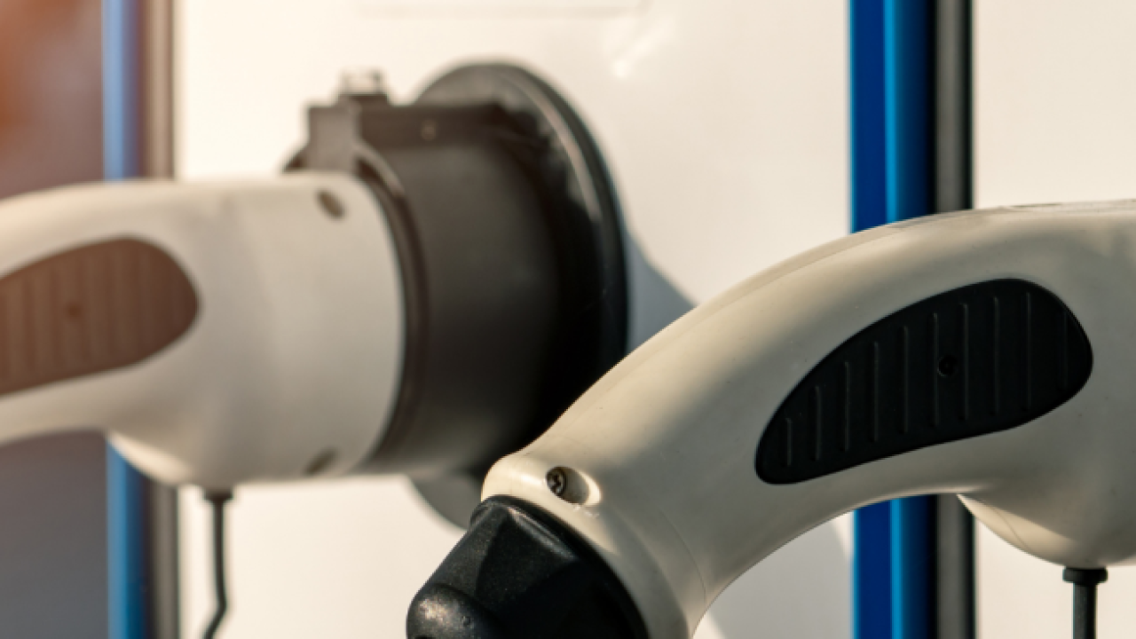 electric vehicle charing center