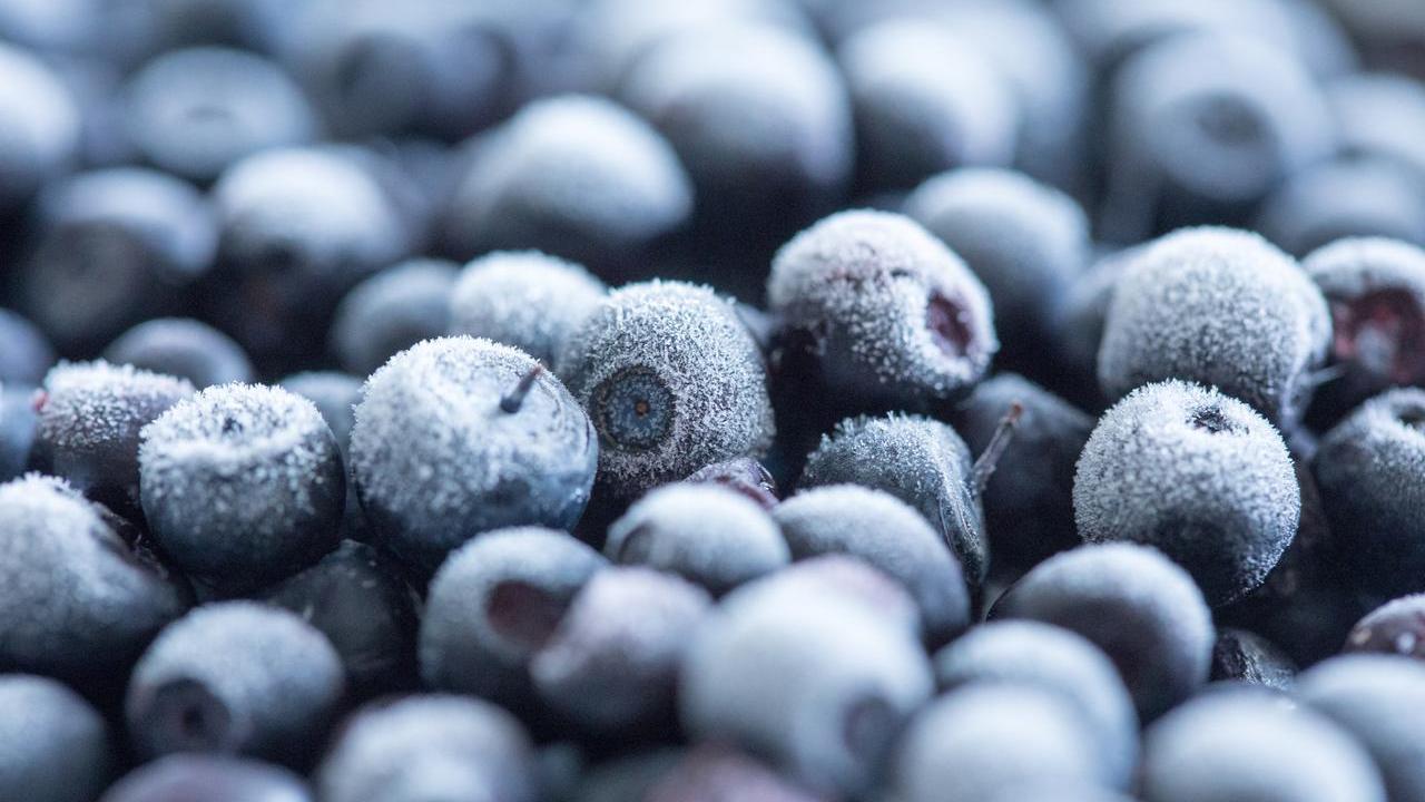 Frozen blueberries 