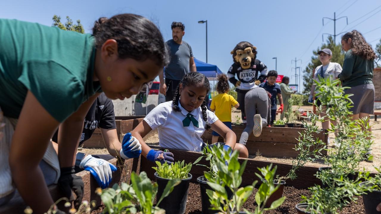 Students enjoyed hands-on learning and environmental education during the initiative.