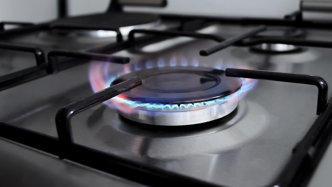 natural gas stovetop