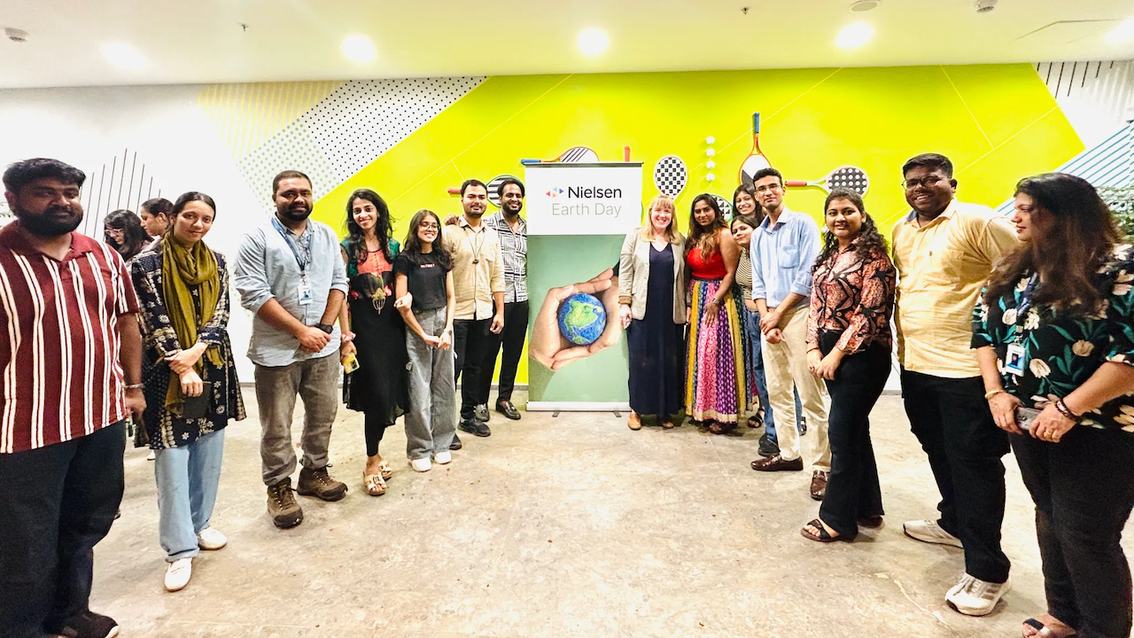 Nielsen volunteers, Mumbai, India.