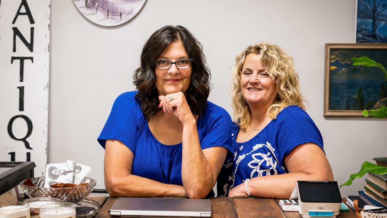 Vonda Rogers and Lisa Brickey, graybrushmarket.com  