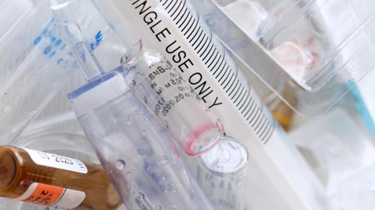healthcare plastics