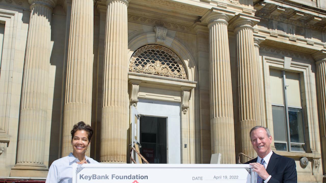 Photo: (L to R) Tammi Sherman, Vice President of Bitwise Toledo and KeyBank Northwest Ohio Market President Jim Hoffman outside the Jefferson Building in Downtown Toledo 