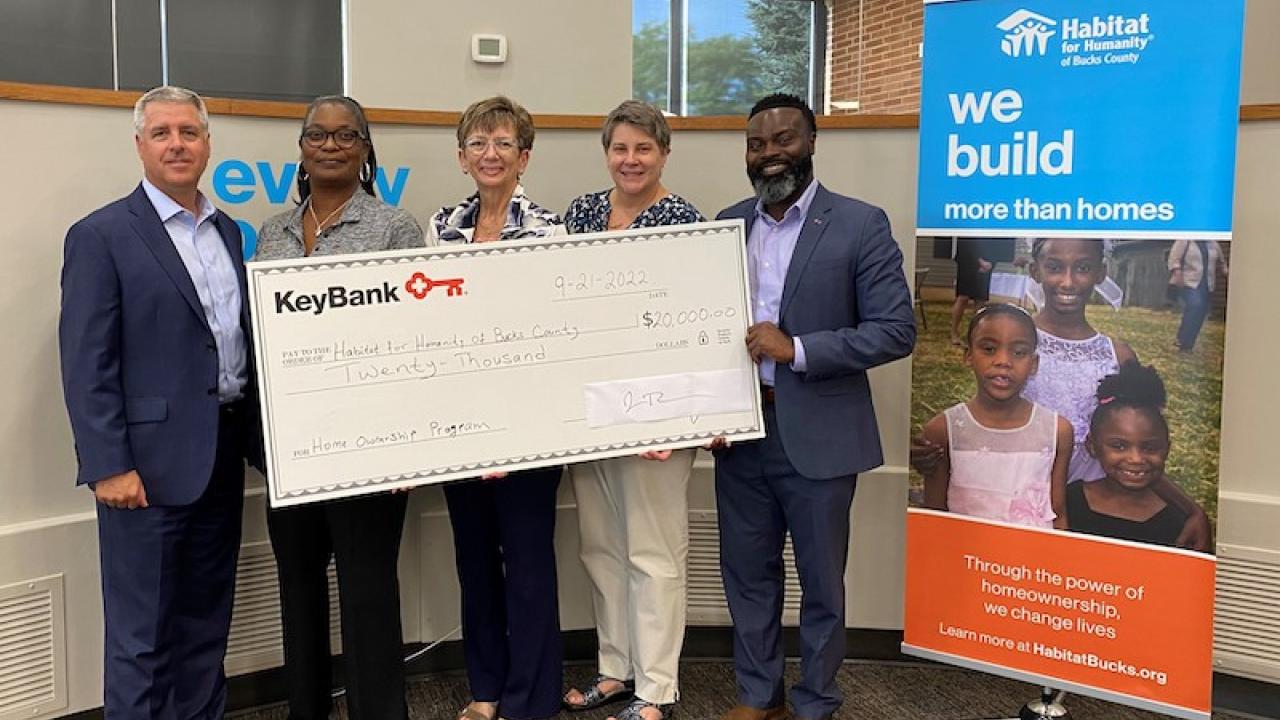 Pictured from left: Jamie Tranfalia, KeyBank Market President Eastern PA & Southern NJ; Melitte Goldsby, KeyBank Branch Manager, Warminster; Florence Kawoczka, Executive Director, Habitat Bucks; Candace Clarke, Donor Relationship Director, Habitat Bucks, Chiwuike Owunwanne, KeyBank Corporate Responsibility Officer.