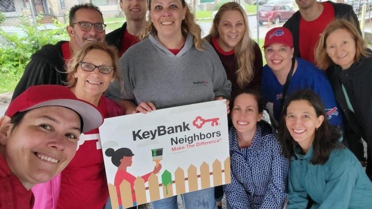 Annette Countryman and KeyBank volunteers