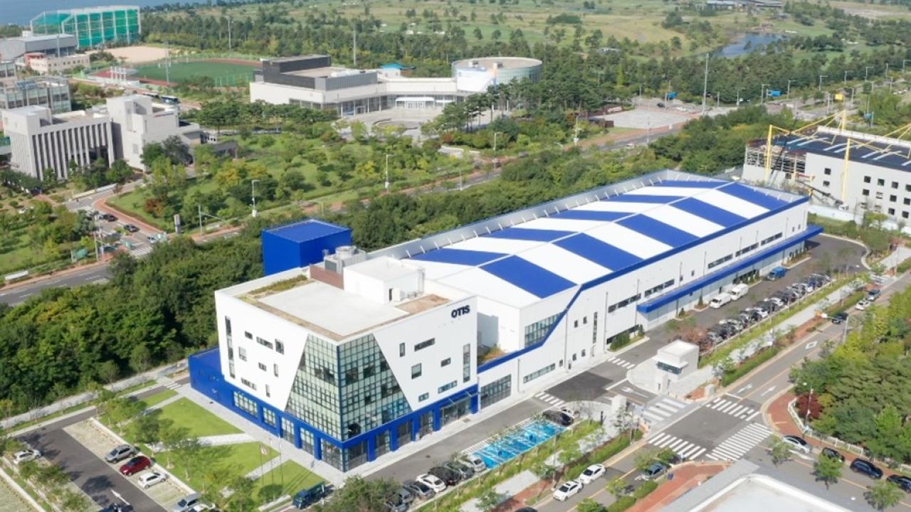 Exterior Otis Korea Manufacturing & Engineering Center Located in Songdo, Incheon