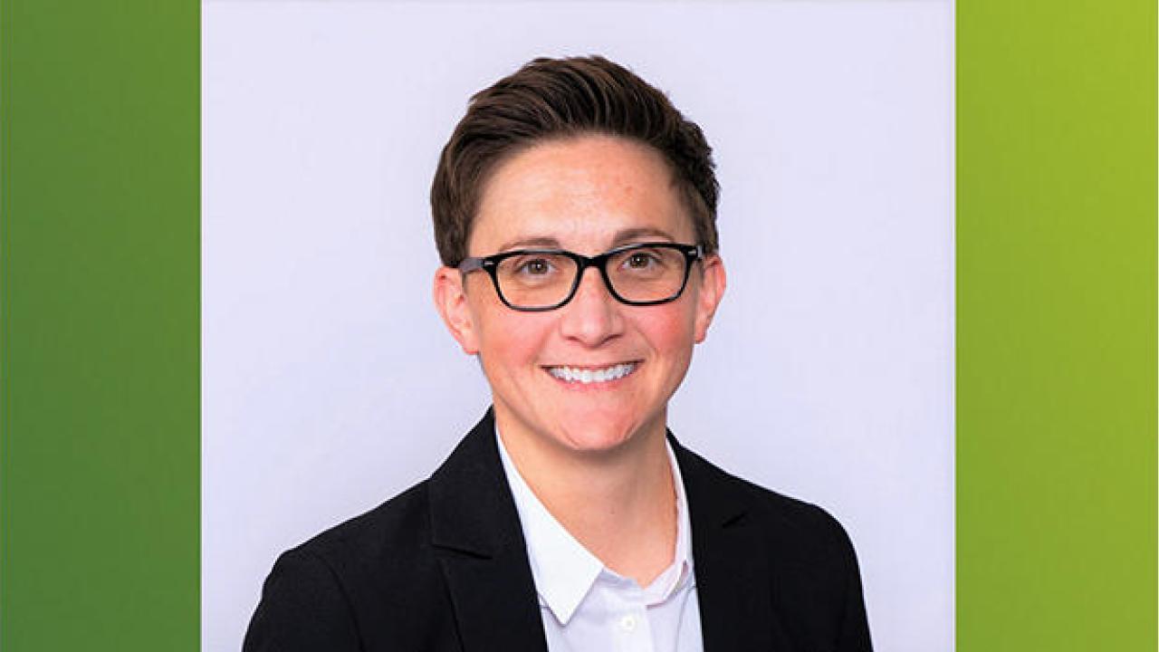 Headshot of Kris Constantino