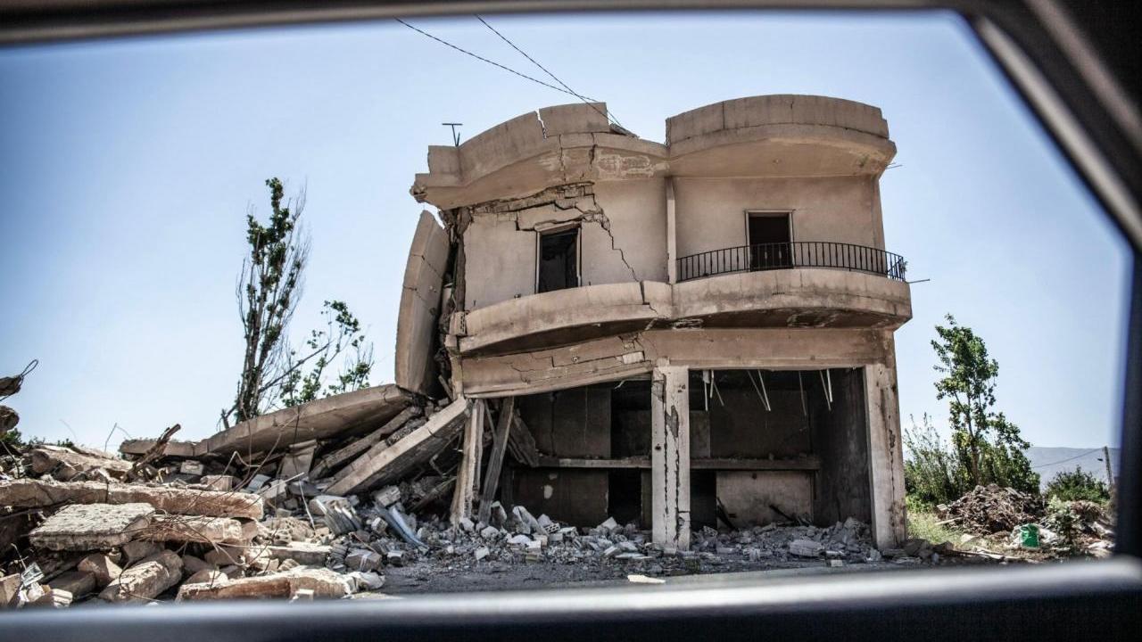 A bombed building in the Baalbek-Hermel area of Lebanon, 15 May 2025. © Elisa Bernal Arellano for Action Against Hunger 