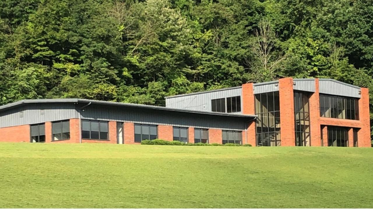 Entrepreneur Zone (“E-Zone”), located in Hazard Kentucky