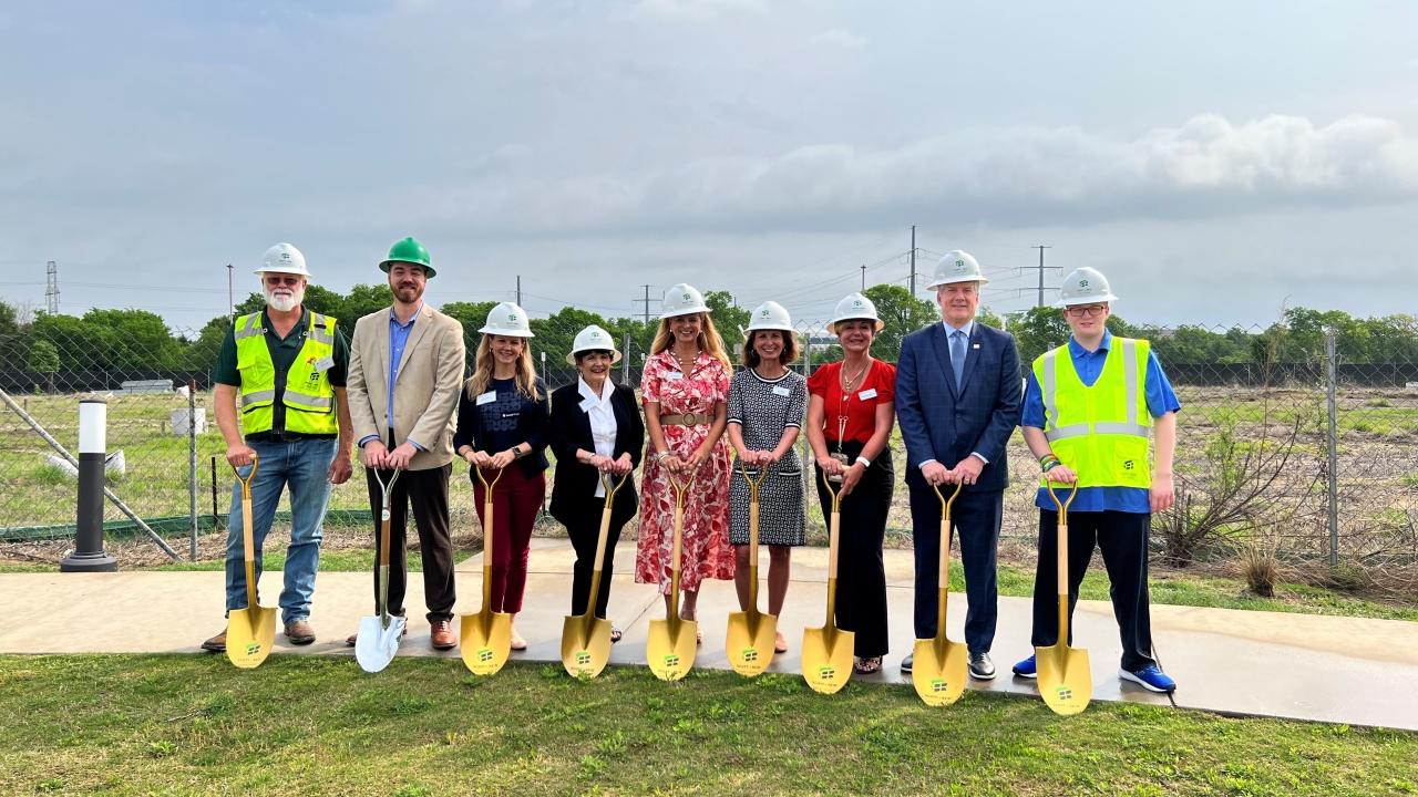groundbreaking group with shovels 