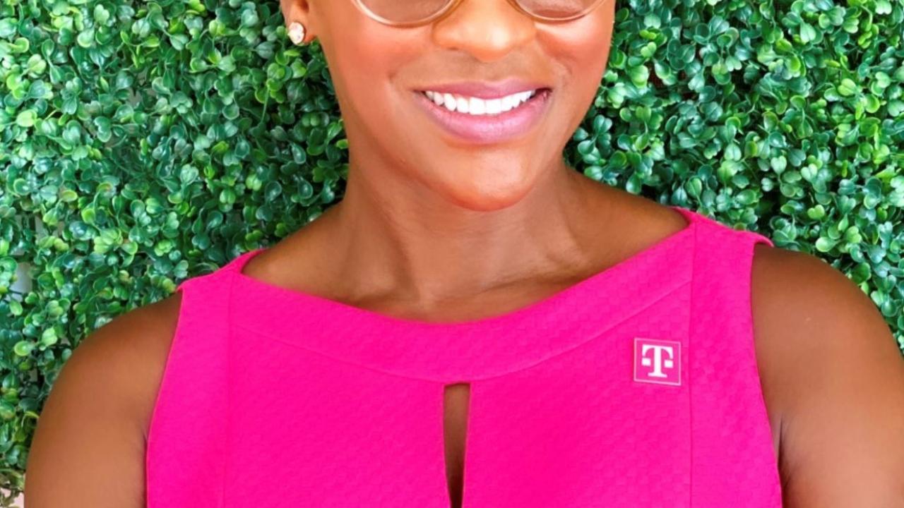 Claudia Gordon