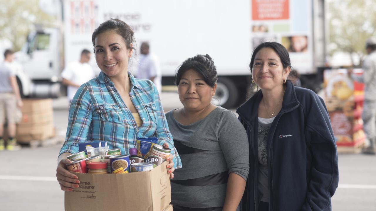 Mobilie Pantry Food Donations.