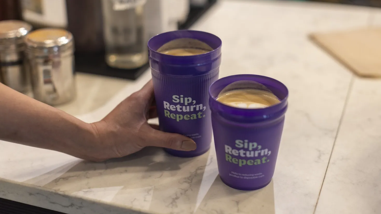2 reusable cups