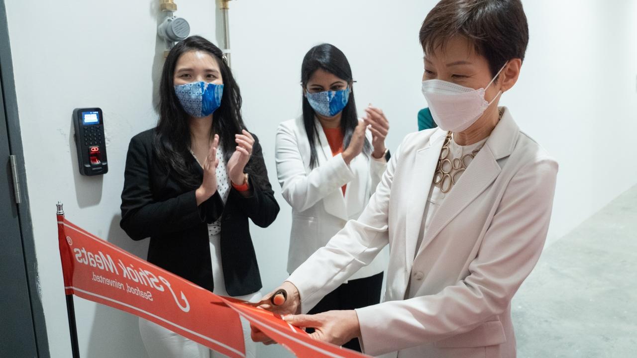 Shiok Meats mini-plant’s opening was officiated by Singapore's Minister for Sustainability and the Environment Ms Grace Fu. (Photo: Shiok Meats)